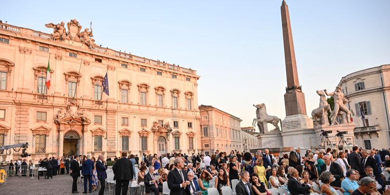 Foto dalla piazza 7
